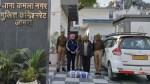 पुलिस ने बरामद की चरस (फोटो सोर्स- आगरा पुलिस)