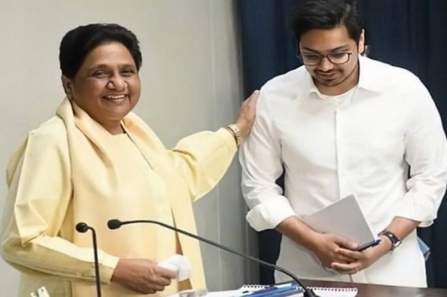 Mayawati Congratulates Akash Anand 