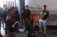 Baghpat, up news, hindi news, crime news, breaking news, murder, hatya, wife murdered by cutting with hammer and chisel in, surrendered after reaching police station, incident happened over property dispute, Baghpat News in Hindi, Latest Baghpat News in Hindi, Baghpat Hindi Samachar, बागपत, यूपी की खबरें, हिंदी समाचार, आज की ताजा खबर, मर्डर, हत्या, बागपत में हथौड़ा- छैनी से काटकर पत्नी की हत्या, थाने पहुंचकर किया सरेंडर, प्रॉपर्टी के विवाद में वारदात