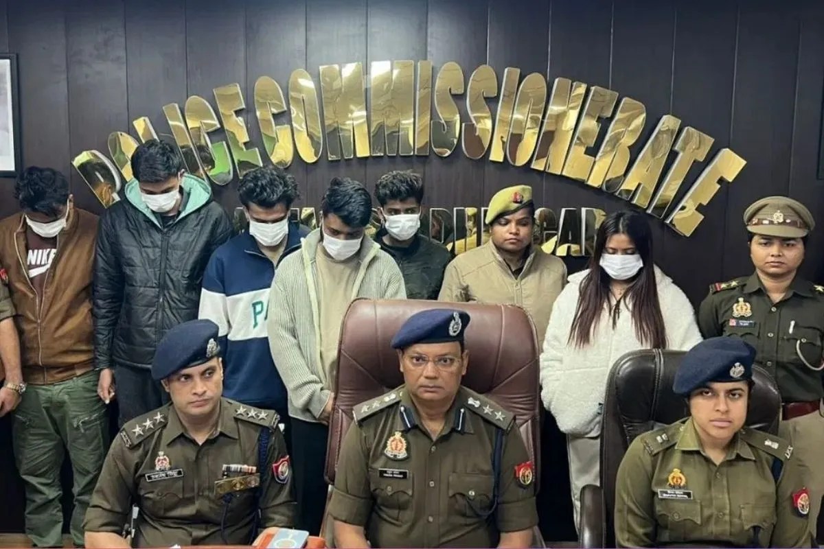 Noida OTT subscriptions fraud Six accused arrested including Girl