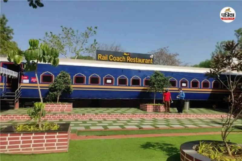 Rail-Coach-Restaurant