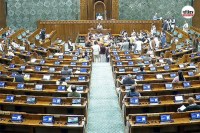 संसद में पेश हुआ राइट टू डिस्कनेक्ट बिल