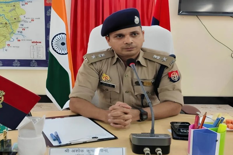 SP Action (फोटो सोर्स : WhatsApp News Group)