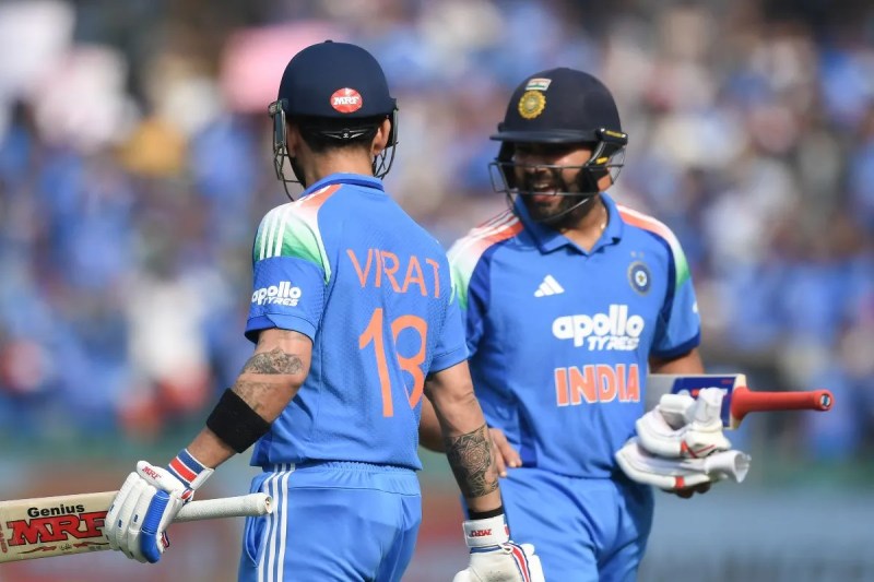 Rohit Sharma and Virat Kohli (फोटो- IANS)