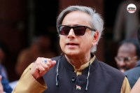 शशि थरूर ने जीत पर BJP की तारीफ