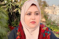 हिजाब विवाद से जुड़े प्रस्तावित प्रदर्शन को लेकर शांति भंग की आशंका, 22 दिसंबर को पेश होने का निर्देश    (फोटो सोर्स :  X  SumaiyaRana) 