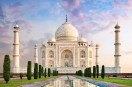 public entry free in taj mahal agra three days able to see tombs of shah jahan and mumtaz mahal