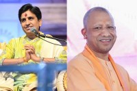 कुमार विश्वास के व्यंग्य से गूंज उठा मंच