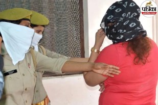 छापे में युवक-युवतियां आपत्तिजनक हालत में पकड़े गए