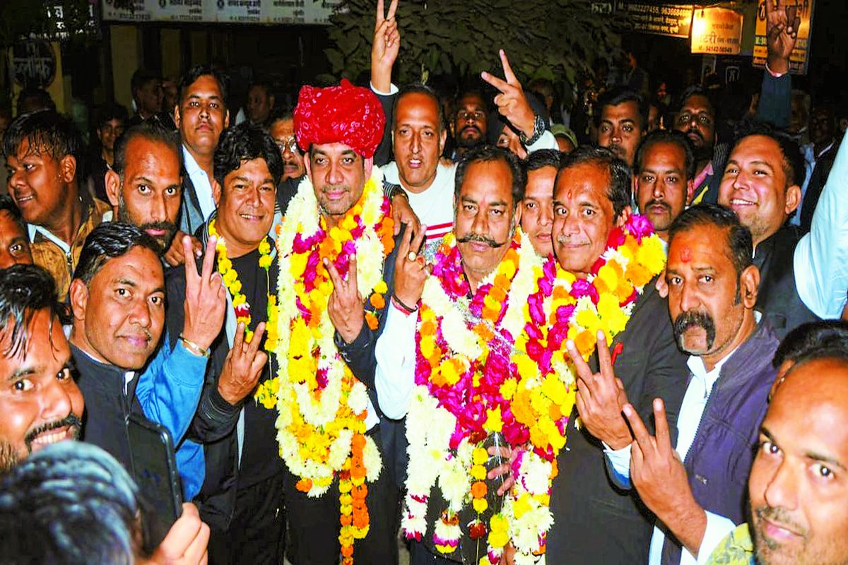 नारायण सिंह बने अभिभाषक परिषद के अध्यक्ष
