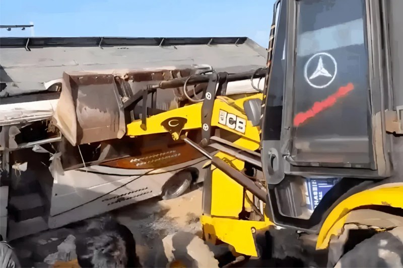 Bus accident, bus overturned, bus overturned in Bhilwara, bus overturned in Rajasthan, Bhilwara news, Rajasthan news