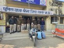 Two accused of liquor smuggling arrested, 72 liters of liquor also seized