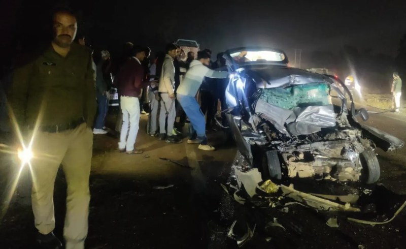 Five people killed in car accident in Chhatarpur