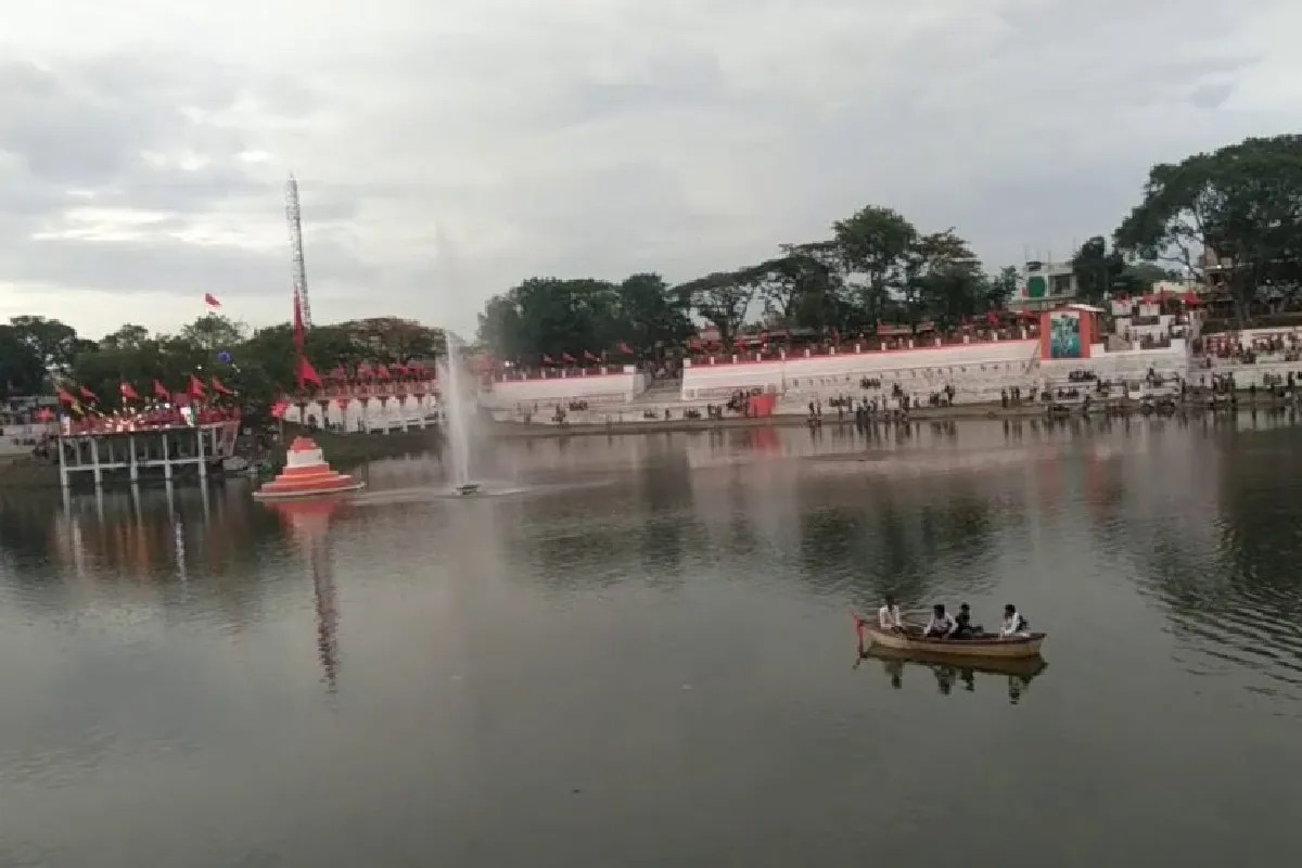 tapti sarovar statue controversy Birsa Munda Raja Bhoj Maharana Pratap mp news