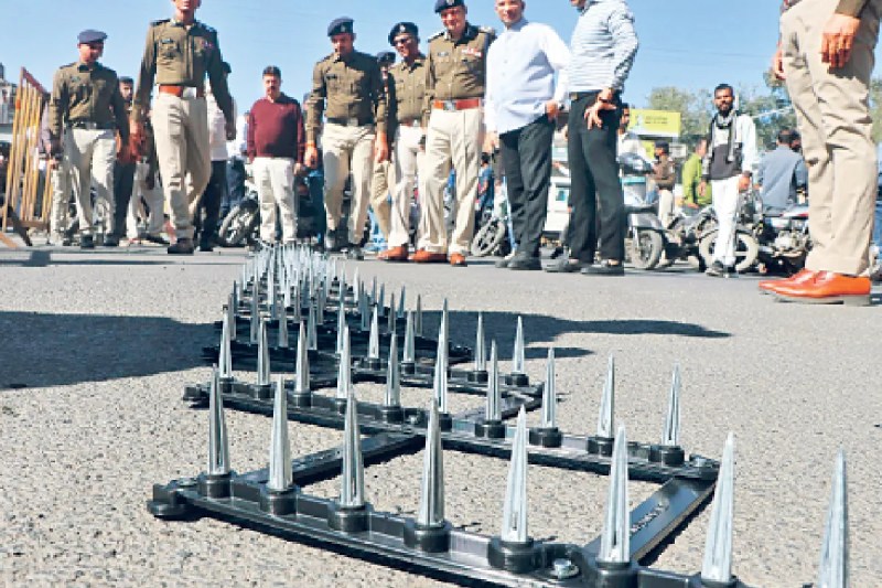 checkpoint tire killer device action speeding vehicles indore police mp news