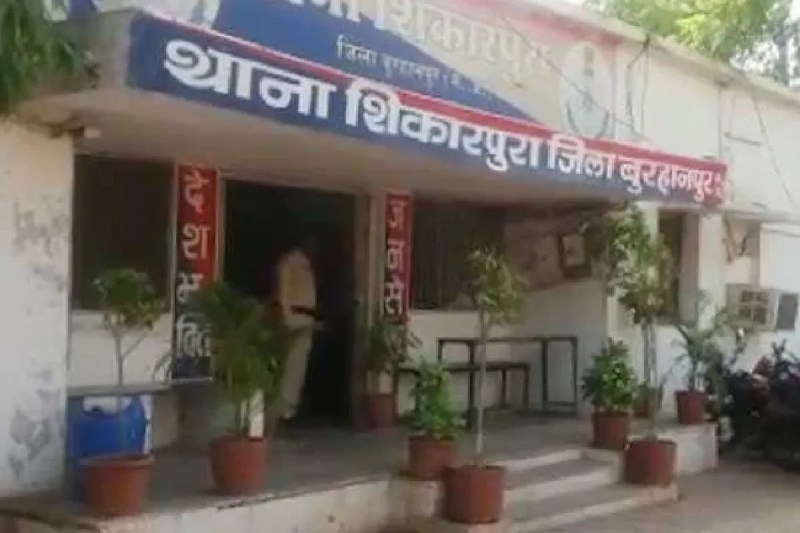 burhanpur bjp district president sarpanch family clash cc road construction mp news