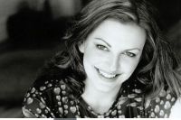 14 साल की उम्र से मेंटल हेल्थ की बीमारियों से जूझ रही है ये एक्ट्रेस, दर्द से मुक्ति पाने के लिए कर रही हैं इच्छामृत्यु की मांग