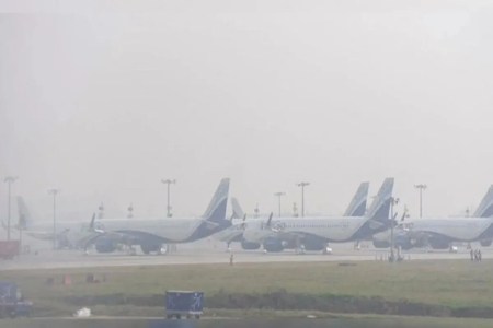Over 40 flights delayed in delhi due to fog
