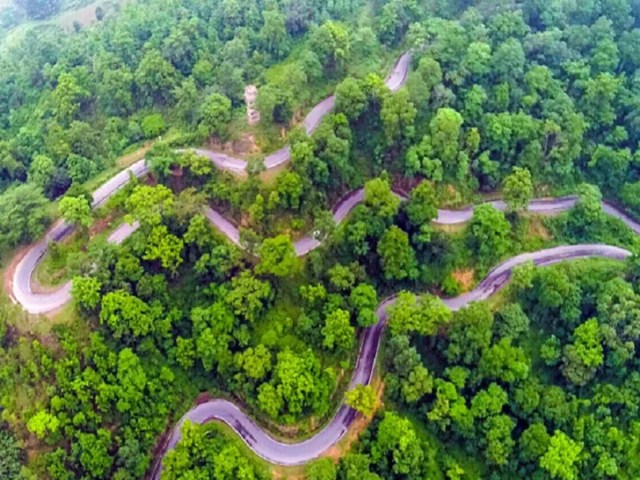 CG Tourism: नए साल पर घूमने के लिए बेस्ट पिकनिक स्पॉट, यहाँ बनेगी यादगार शुरुआत, देखें पूरी लिस्ट