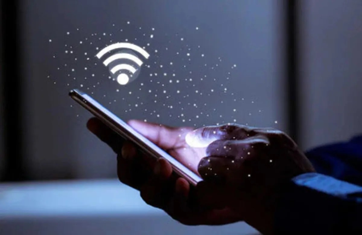 MP Transco bans employees from using mobile phones