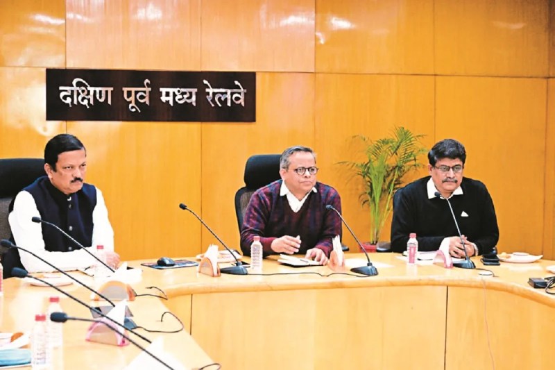 रेलवे की हाई-लेवल मीटिंग (photo source- Patrika)