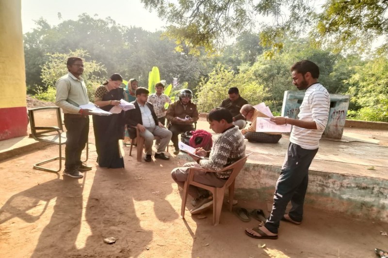 11 के बाद बंद हो जाएगा पोर्टल, बीएलओ व बीएलए ने की साथ में बैठक, जानकारी भी मांगी