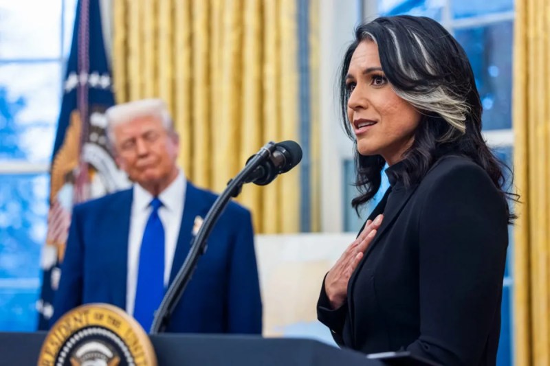 Tulsi Gabbard with Donald Trump