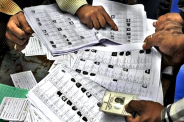 छत्तीसगढ़ की Voter List में फिर जुड़ेंगे नाम! 27 लाख हटे, 2.74 लाख मतदाताओं ने दोबारा कराया पंजीयन...(photo-patrika)
