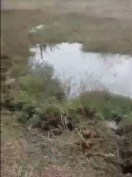 कब्रिस्तान तक बह रहा गंदा पानी, लोगों में आक्रोश