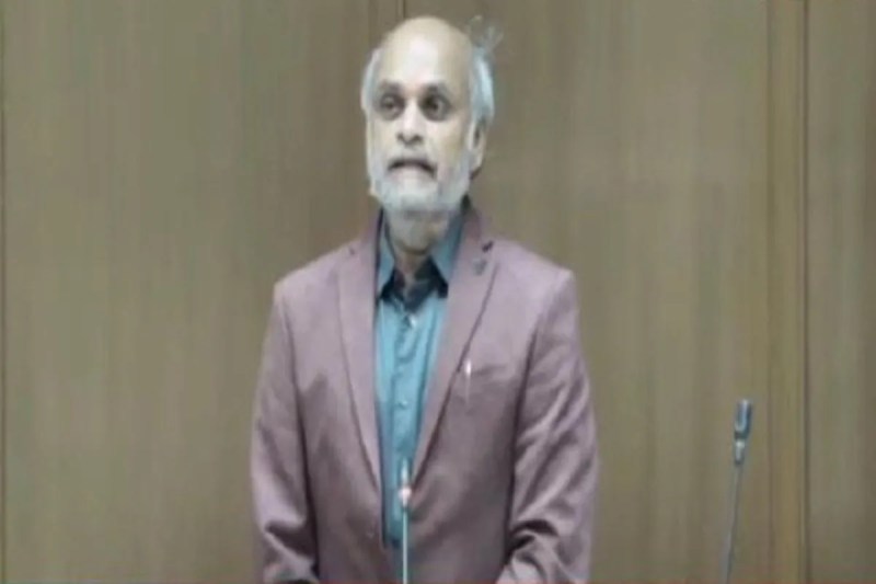 The issue of widening the 100 feet road was raised in the Assembly.