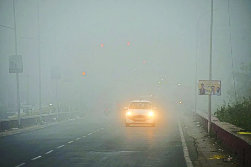 The city is covered in a blanket of fog, and the sun god bows before the clouds...