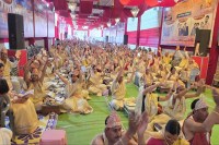 A surge of devotion: Indra and Indrani offered oblations at the Bhaktamar Mahamandal Vidhan ceremony.