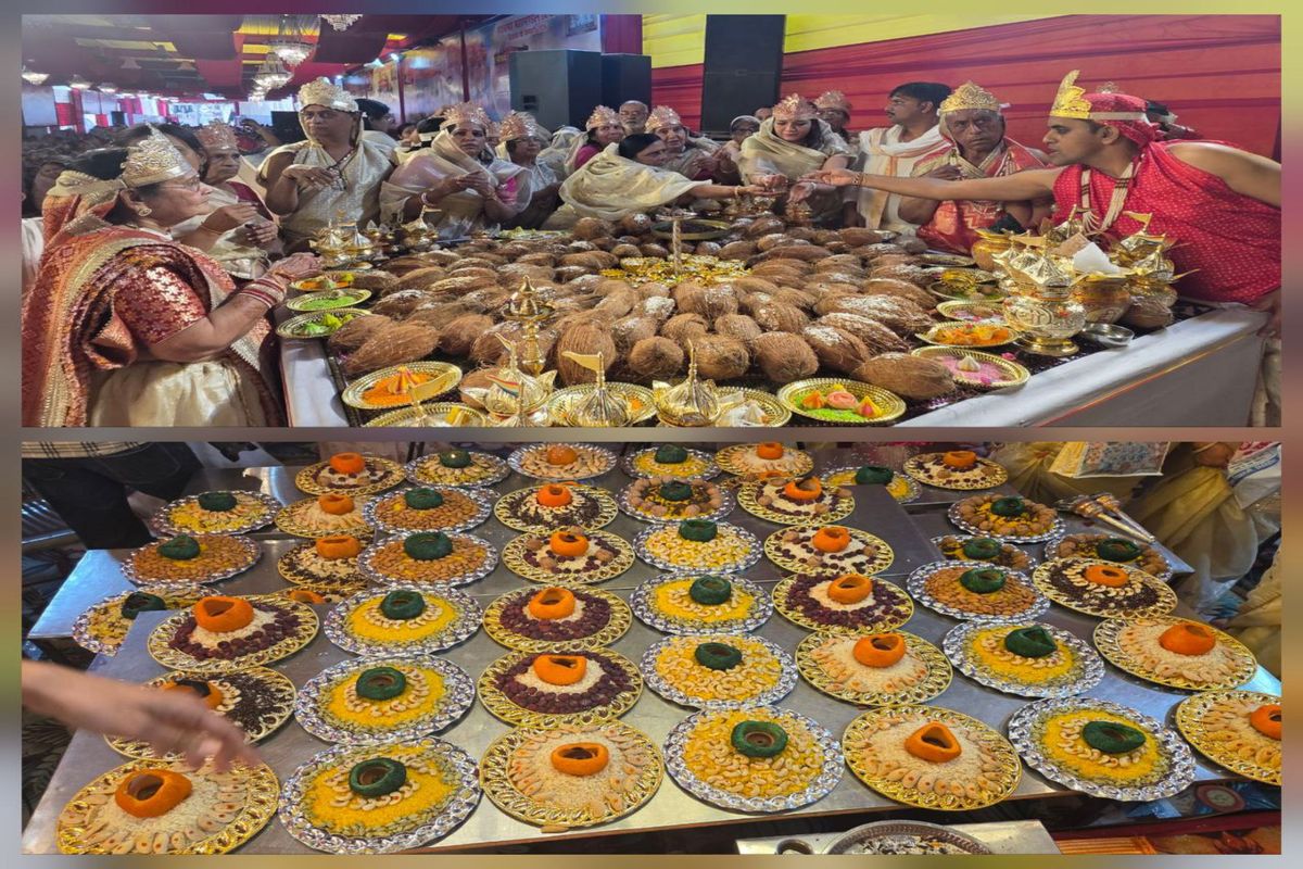 The colors of devotion: A surge of faith witnessed at the Bhaktamar Vidhan ceremony.