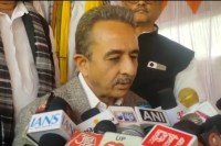 केंद्रीय विदेश राज्य मंत्री कीर्तिवर्धन सिंह फोटो सोर्स पत्रिका