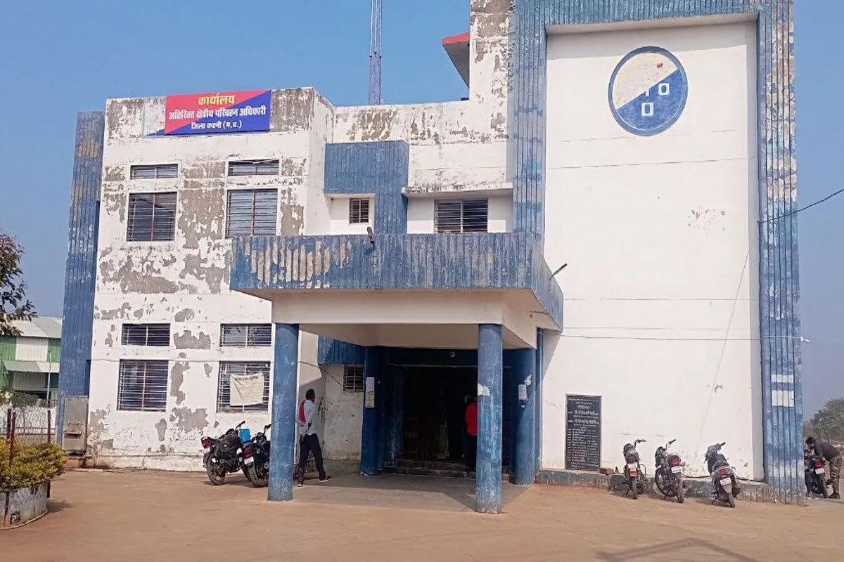 Vehicle Fitness Services Disrupted at Katni RTO Office