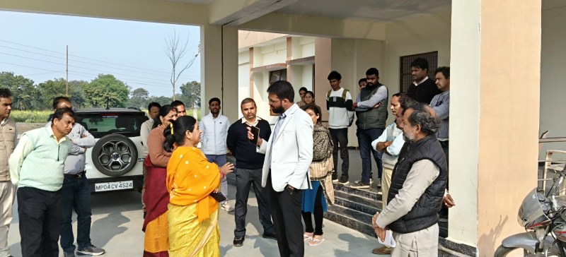 Law College has no electricity connection, SDM said do not play with the future of the students