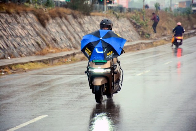 Rain and cold weather in jaipur 