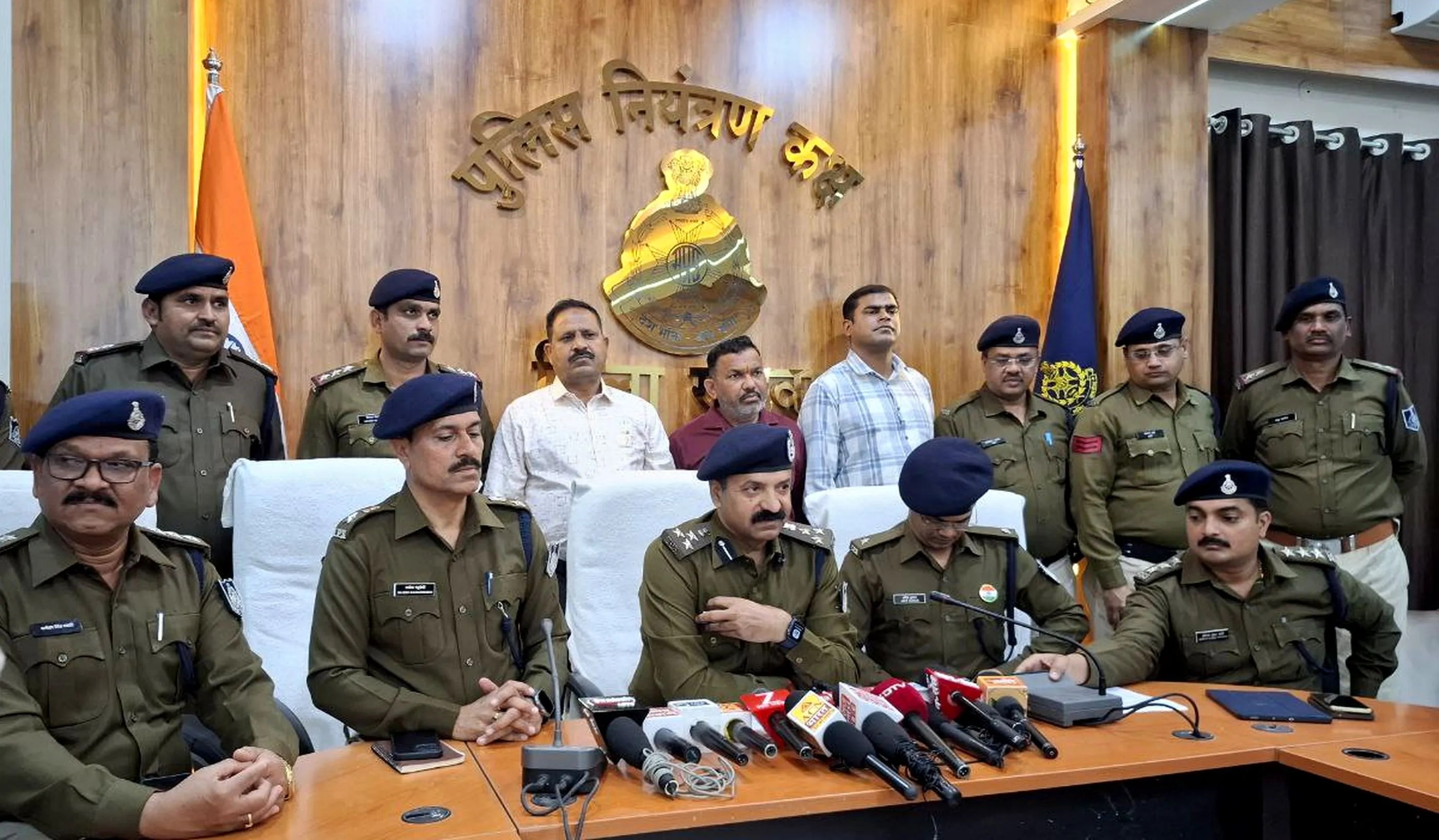 सराफा व्यवसायी के साथ डकैती करने वाली सकरिया रतन की गैंग का पर्दाफाश, तीन गिरफ्तार