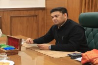 15 लाख शिक्षक व शिक्षणेत्तर कर्मी निजी अस्पतालों में भी करा सकेंगे कैशलेस इलाज (फोटो सोर्स : WhatsApp News Group)