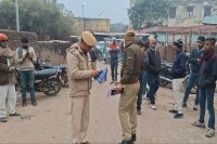 महिला की संदिग्ध परिस्थिति में मौत, हत्या का आरोप Woman dies under suspicious circumstances, murder charge filed