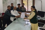 Ministerial employees opened a front and submitted a memorandum to the Chief Minister.