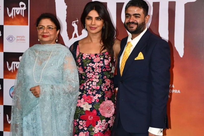 Priyanka Chopra - Siddharth Chopra - Dr. Madhu Chopra