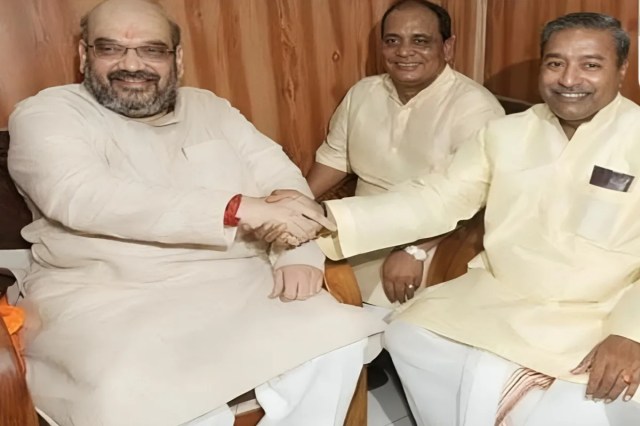 
फायर ब्रांड नेता विनय कटियार का बड़ा ऐलान, 2027 में अयोध्या से विधानसभा चुनाव लड़ने के संकेत