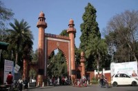 Aligarh Muslim Univercity