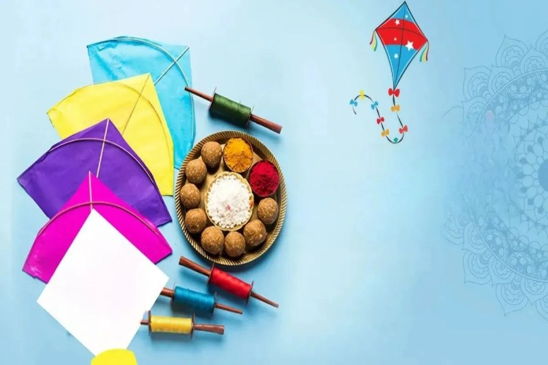 Makar Sankranti: Sun enters Capricorn during Amrit and Sarvartha Siddhi Yoga.