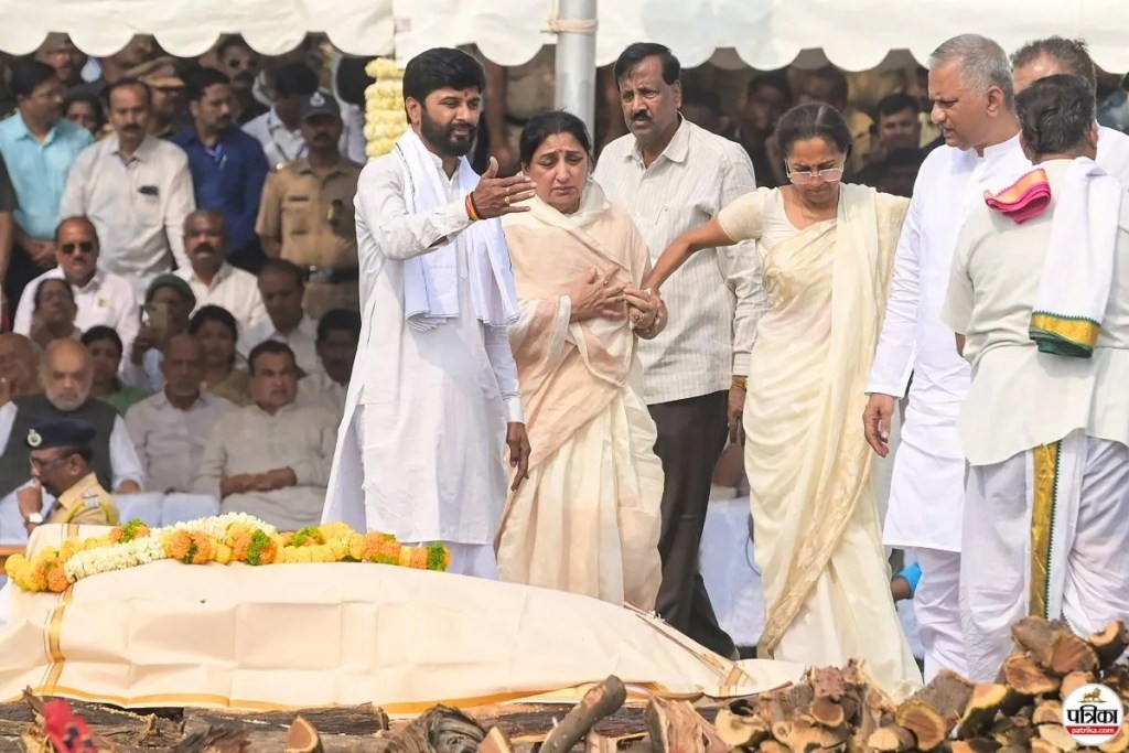 Ajit Pawar Last Rites