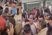 bjp leader gunman pointed gun at general secretary two leaders clashed in aligarh