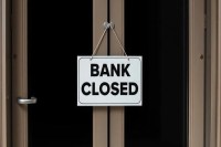 Banks closed, four days bank closure, bank holiday, 4 days bank holiday, United Forum of Bank Unions, bank employees strike, बैंक बंद, चार दिन बैंक बंद, बैंक हॉलीडे, ४ दिन बैंक हॉलीडे, यूनाइटेड फॉर्म ऑफ बैंक यूनियंस, बैंककर्मियों की हड़ताल