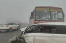 घने कोहरे में मौत का तांडव: राष्ट्रीय राजमार्ग पर इनोवा, अर्टिगा और रोडवेज बस की भिड़ंत से मचा हड़कंप (फोटो सोर्स : WhatsApp News Group)