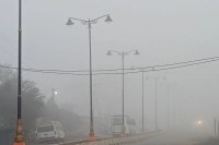 यूपी में सर्दी का कहर जारी (फोटो सोर्स : Patrika)